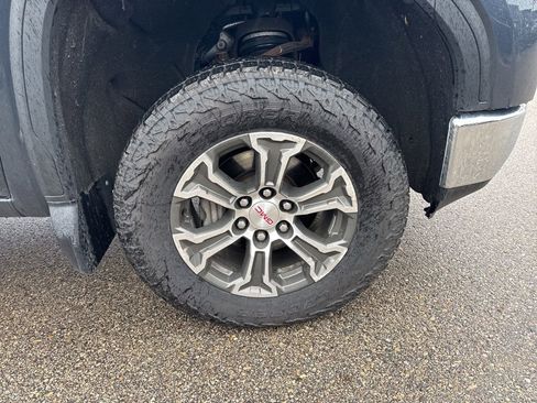 Used 2019 GMC Sierra 1500 SLE w/ SLE Value Package image 17