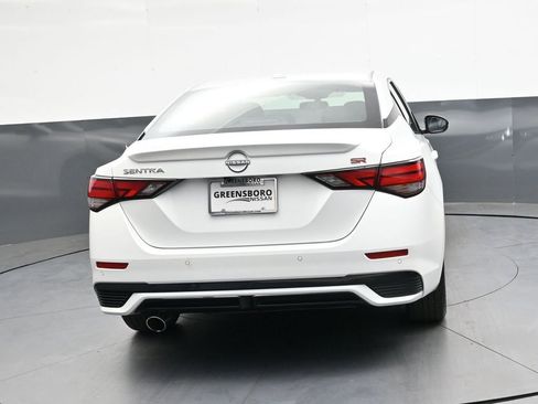 Used 2025 Nissan Sentra SR FWD image 5