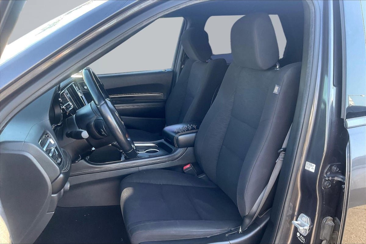 Used 2021 Dodge Durango SXT RWD image 25