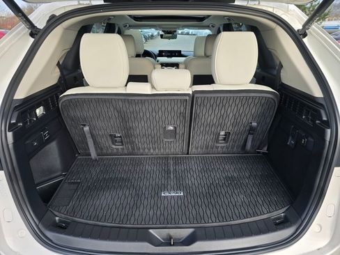 Used 2024 MAZDA CX-90 Plug-In Hybrid w/ Premium Plus image 14