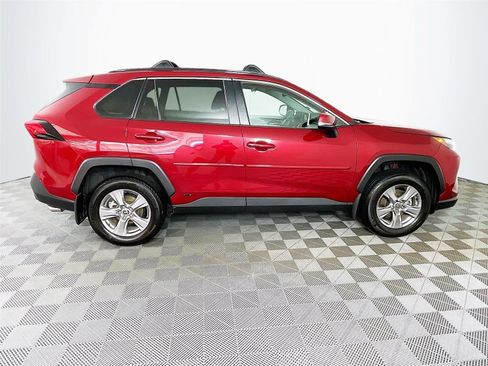 Used 2025 Toyota RAV4 XLE w/ Convenience Package AWD/4WD image 10