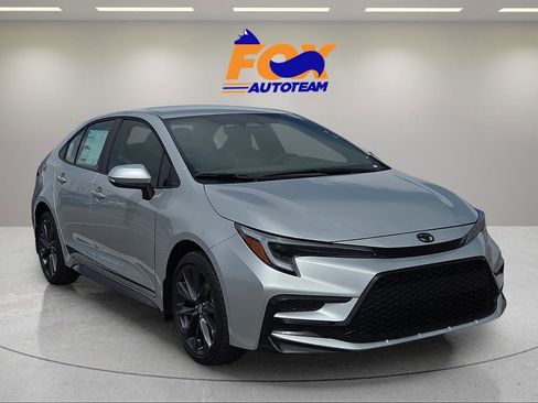 New 2026 Toyota Corolla SE FWD image 6