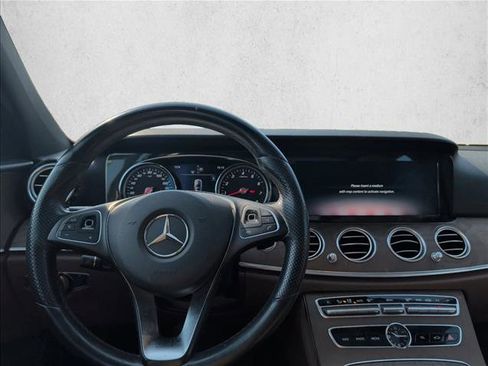 Used 2018 Mercedes-Benz E 300 image 16