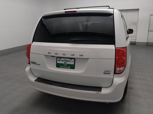Used 2018 Dodge Grand Caravan GT FWD image 7