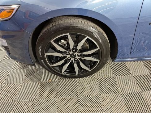 Used 2024 Chevrolet Malibu RS image 32