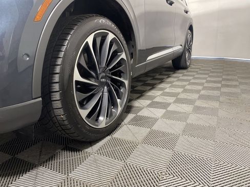 Used 2023 Lincoln Aviator Reserve w/ Equipment Group 201A AWD/4WD image 27