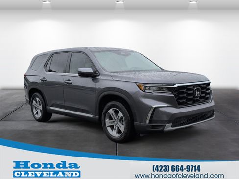 Certified 2025 Honda Pilot EX-L image 1