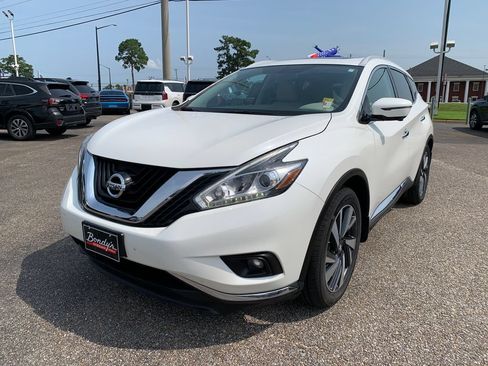 Used 2018 Nissan Murano Platinum FWD image 4