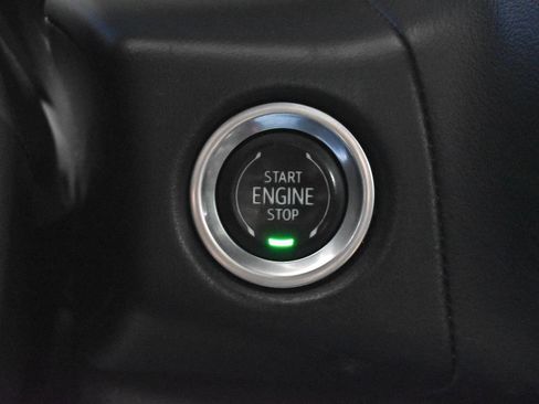 Used 2022 Chevrolet Tahoe LT w/ LT Signature Package image 15