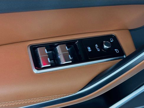 Used 2025 Jaguar F-PACE R-Dynamic S image 19