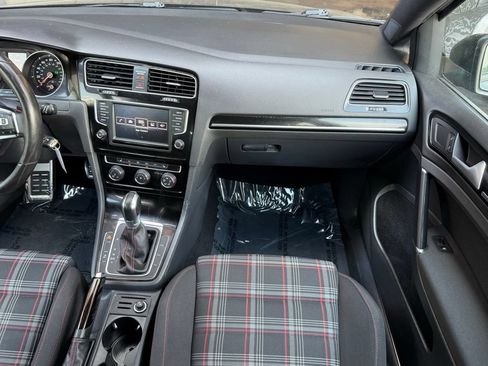 Used 2017 Volkswagen GTI S FWD image 20