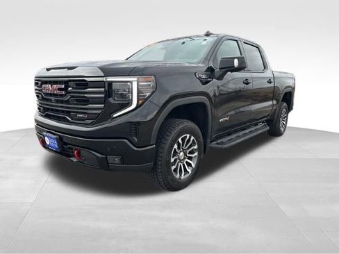 Used 2023 GMC Sierra 1500 AT4 w/ AT4 Premium Package image 3