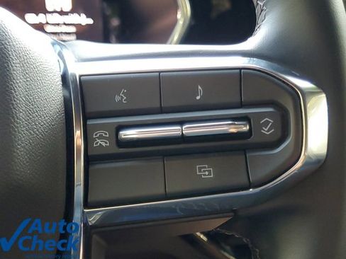 Used 2024 GMC Canyon Elevation w/ Convenience Package RWD image 22