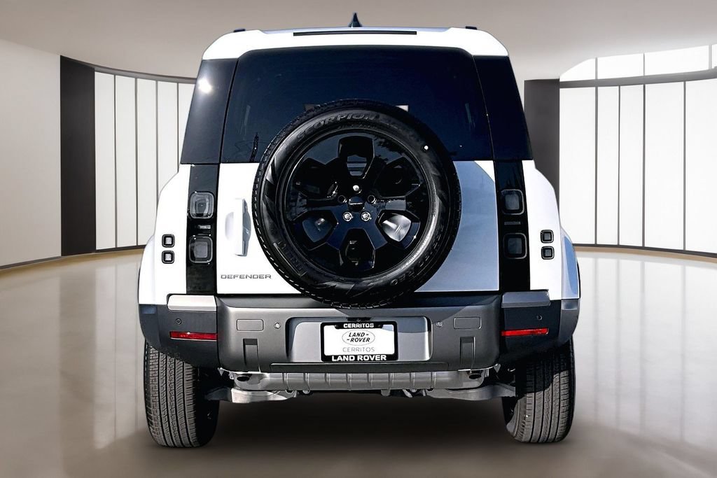 New 2026 Land Rover Defender 110 S AWD/4WD image 4