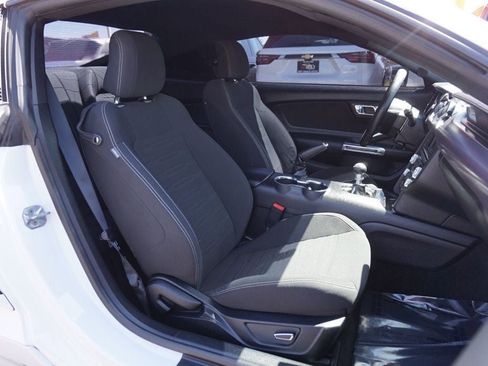 Used 2017 Ford Mustang GT image 19