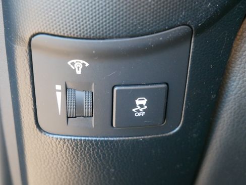Used 2012 Kia Soul FWD image 22