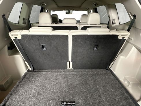 Used 2023 Volkswagen Atlas SE image 26