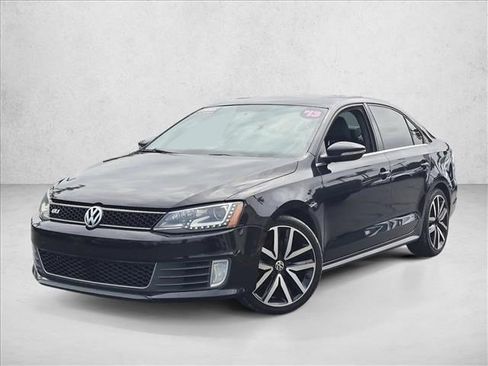 Used 2013 Volkswagen Jetta GLI Autobahn FWD image 1