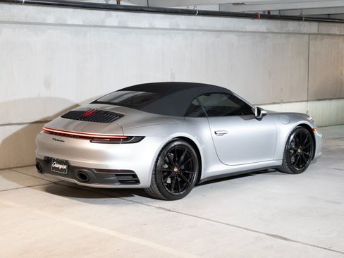 Certified 2020 Porsche 911 Carrera image 9