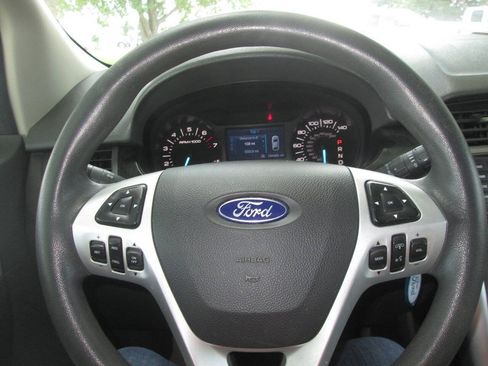 Used 2012 Ford Edge SE FWD image 13