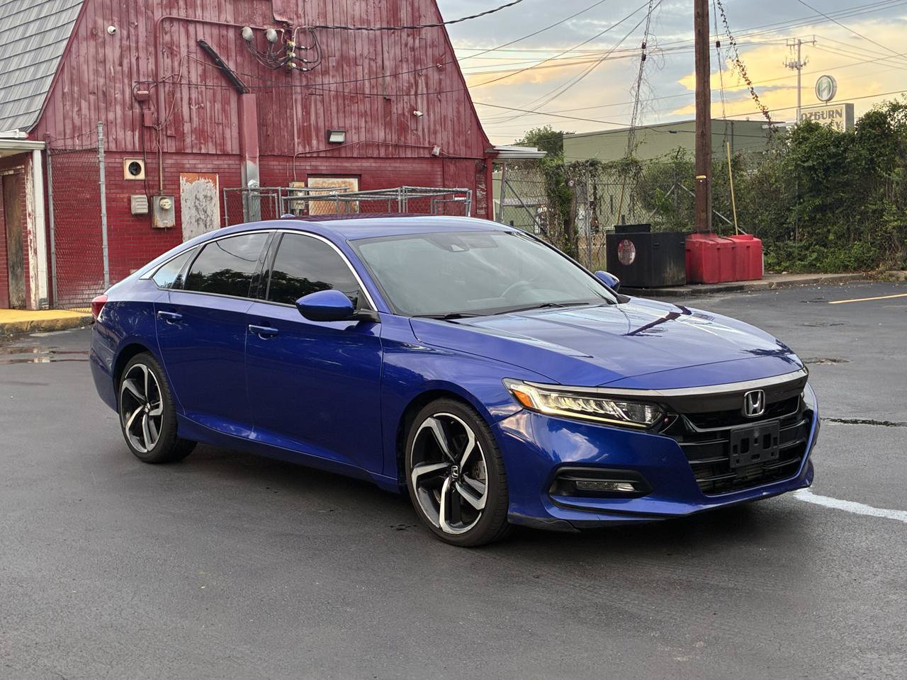 Used 2018 Honda Accord Sport image 4
