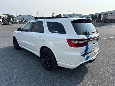 Used 2022 Dodge Durango R/T w/ Tow 'N Go Package AWD/4WD image 3