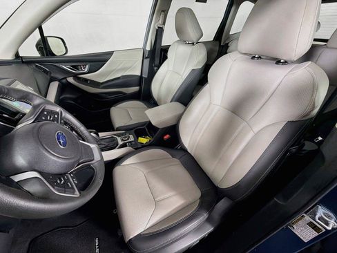 Used 2024 Subaru Forester Limited AWD/4WD image 2