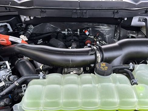 New 2025 Ford F150 XLT w/ Equipment Group 302A MID image 33