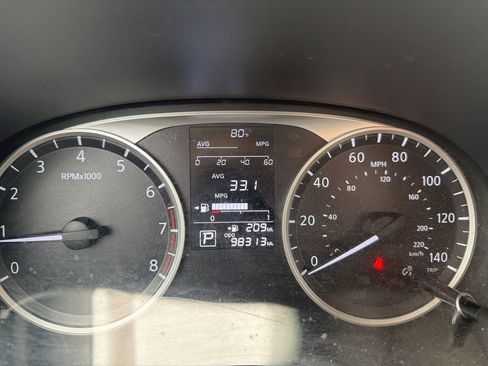 Used 2018 Nissan Kicks S w/ Exterior Package FWD image 12