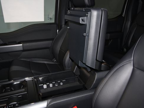 New 2025 Ford F150 XLT w/ Equipment Group 303A High image 18