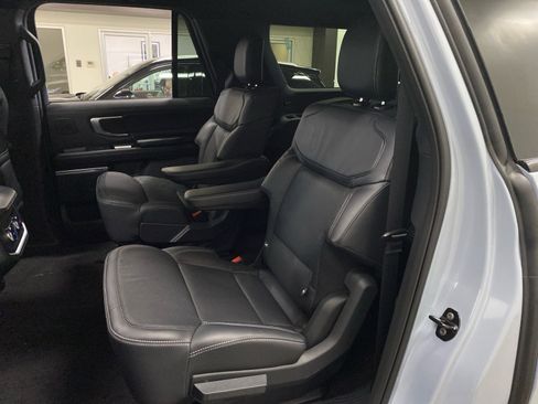 New 2025 Ford Expedition Max Platinum w/ Stealth Performance Package image 22