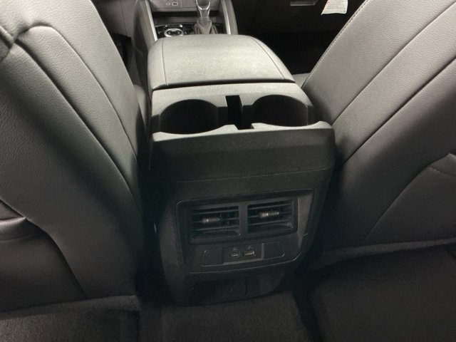 Used 2024 Chevrolet Colorado LT w/ LT Convenience Package III AWD/4WD image 26