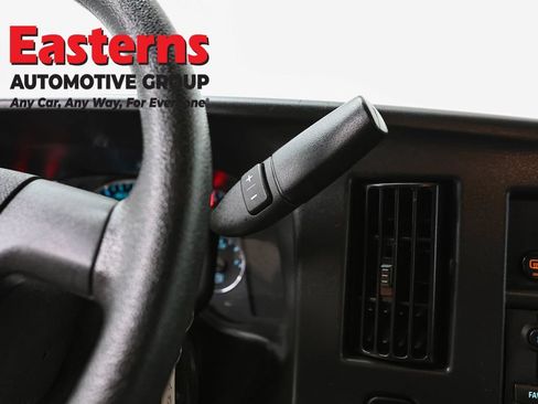 Used 2024 Chevrolet Express 3500 LT w/ LT Preferred Equipment Group RWD image 13