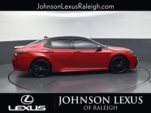 Used 2023 Toyota Camry XSE FWD image 6