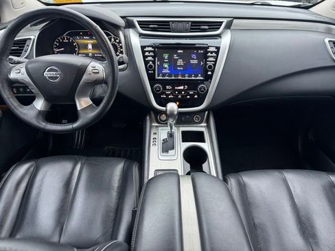 Used 2018 Nissan Murano Platinum w/ Cargo Package image 3