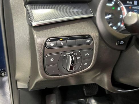 Used 2023 INFINITI QX50 Sport image 36