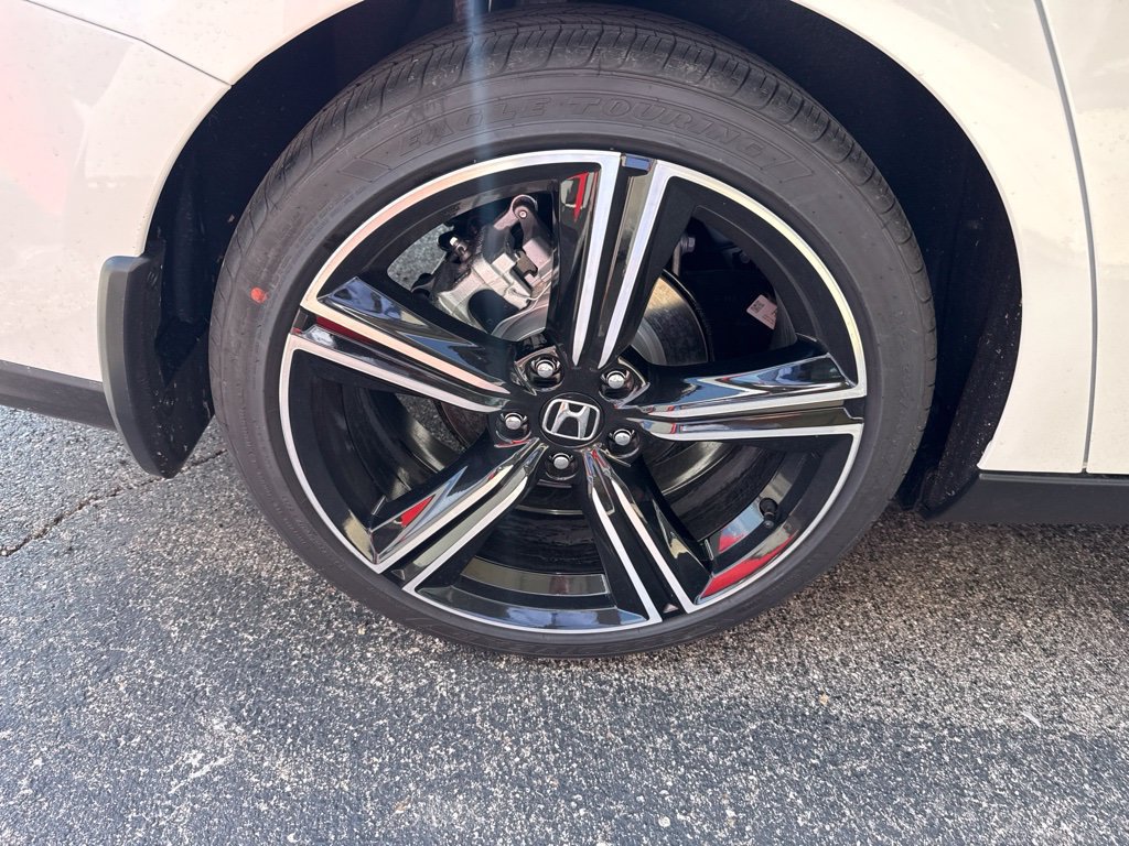 Used 2026 Honda Accord Sport image 14