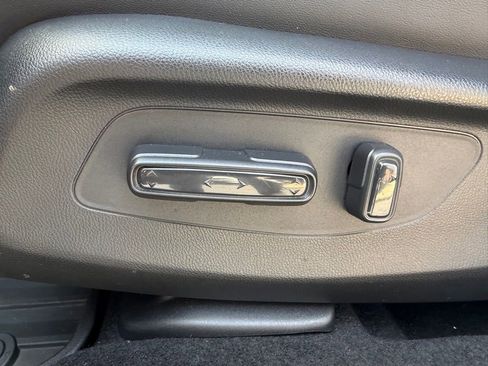 Certified 2025 Acura ADX AWD image 13
