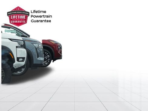 Used 2023 GMC Acadia AT4 w/ Technology Package image 25