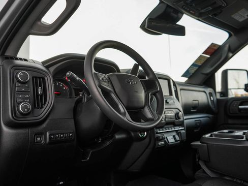 New 2026 Chevrolet Silverado 2500 Custom image 17