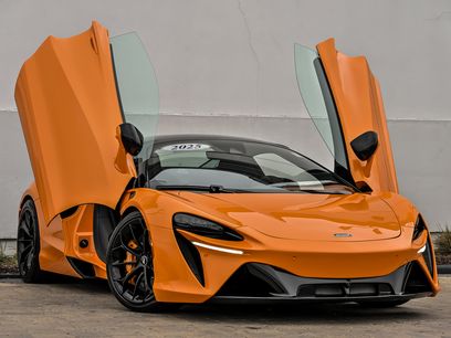 Used 2025 McLaren Artura Spider