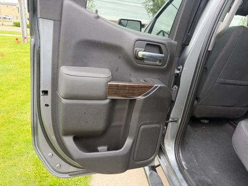 Used 2021 GMC Sierra 1500 Elevation AWD/4WD image 17