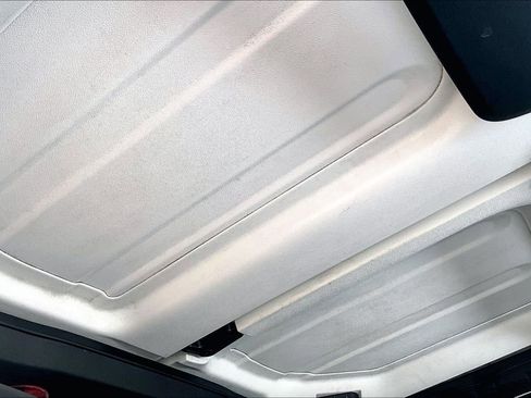 Used 2015 Jeep Wrangler Unlimited Sahara w/ Connectivity Group image 15