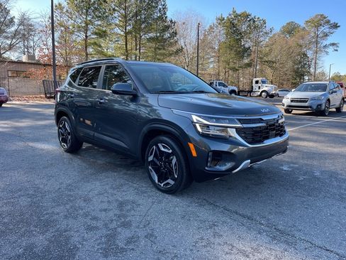 Certified 2024 Kia Seltos SX image 4