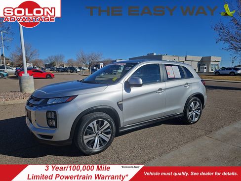 Used 2023 Mitsubishi Outlander Sport ES image 1