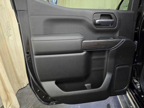 Used 2019 Chevrolet Silverado 1500 LTZ w/ LTZ Plus Package AWD/4WD image 24