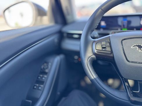 Used 2023 Ford Mustang Mach-E Premium image 7