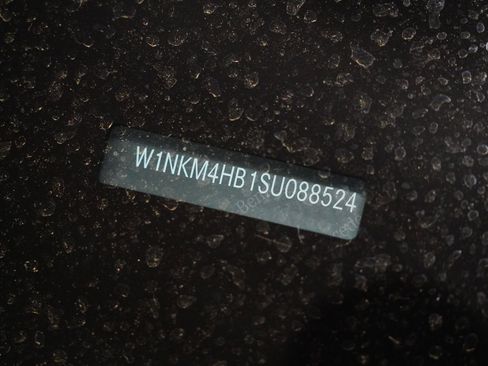 Certified 2025 Mercedes-Benz GLC 300 4MATIC image 32