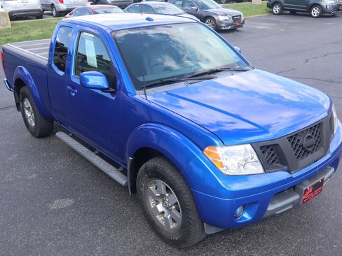 Used 2013 Nissan Frontier PRO-4X AWD/4WD image 12
