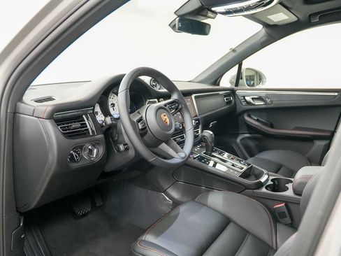 New 2026 Porsche Macan GTS AWD/4WD image 4